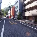 アビテ市ヶ谷五番町のエントランス