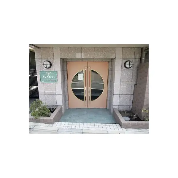アヴァンティ哲学堂公園のエントランス