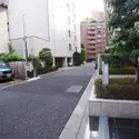 グラーサ三番町のエントランス