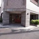 ザ・パームス菊川のエントランス