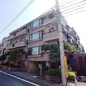 エスナ市ヶ谷のその他（外観、エントランス、前面の通り等）