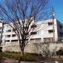 プラウド大森鹿島のエントランス
