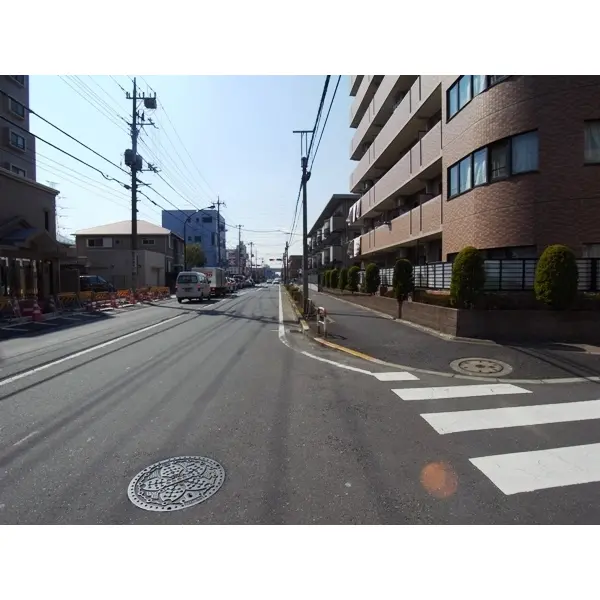 ライオンズガーデン西新井大師弐番館のその他（外観、エントランス、前面の通り等）