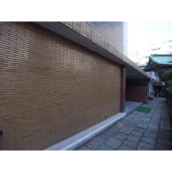 ヴィラロイヤル平河のエントランス
