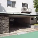 小田急麹町マンションのエントランス