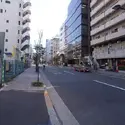 朝日六番町マンションのエントランス