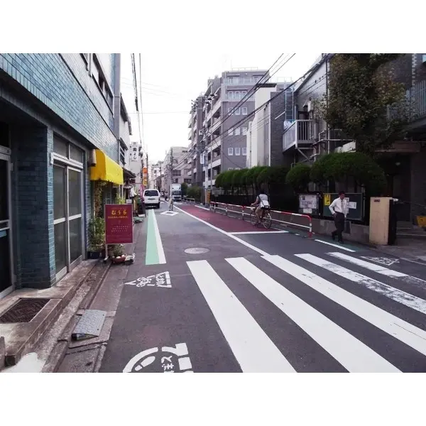 グランスイートラ・ヴィルのその他（外観、エントランス、前面の通り等）