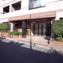 ロイヤルパレス山王のエントランス