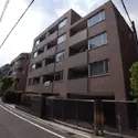 アルス代々木参宮橋コートアデリオンのエントランス