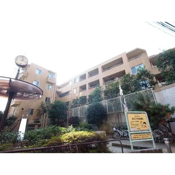 グランベスタージュ代々木のその他(外観、エントランス、前面の通り等)