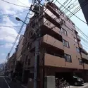 ジェイシティ幡ヶ谷のエントランス
