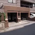 トゥールロワイヤル参宮橋のエントランス