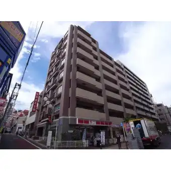 グランシーン明大前の外観