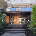 パレステュディオ代々木上原のエントランス