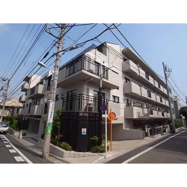 ピアースコード代々木参宮橋の外観
