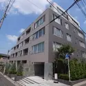 ピアース初台の外観