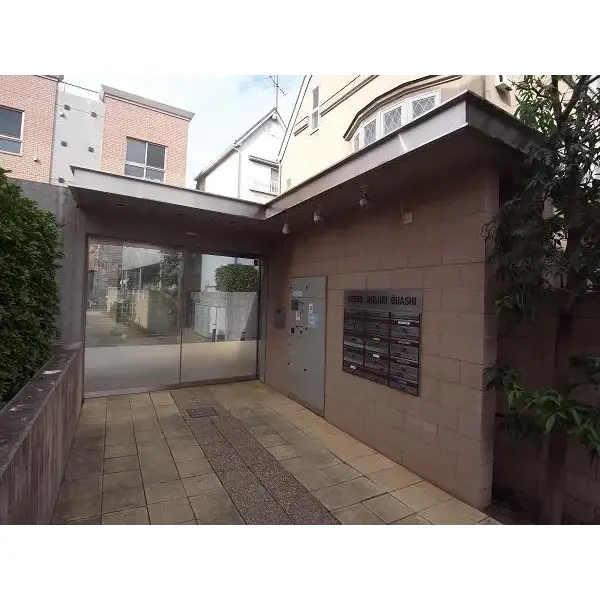 セボン池尻大橋のエントランス