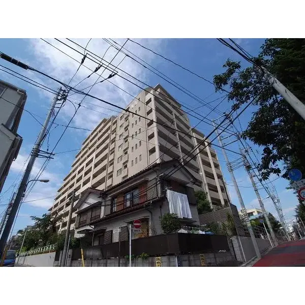 ファミールグラン代々木西原デクスターハウスのその他（外観、エントランス、前面の通り等）