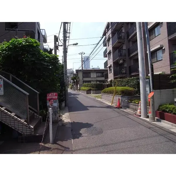 プリンスハイツ代々木のその他（外観、エントランス、前面の通り等）