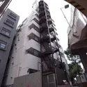 ハイネス明大前の外観