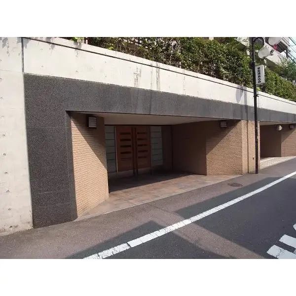 ライオンズヒルズ参宮橋のその他（外観、エントランス、前面の通り等）