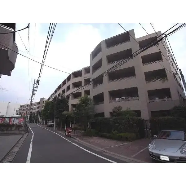 レジデンシャルアート代々木公園の外観