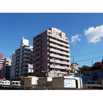 代々木パークガーデンの外観