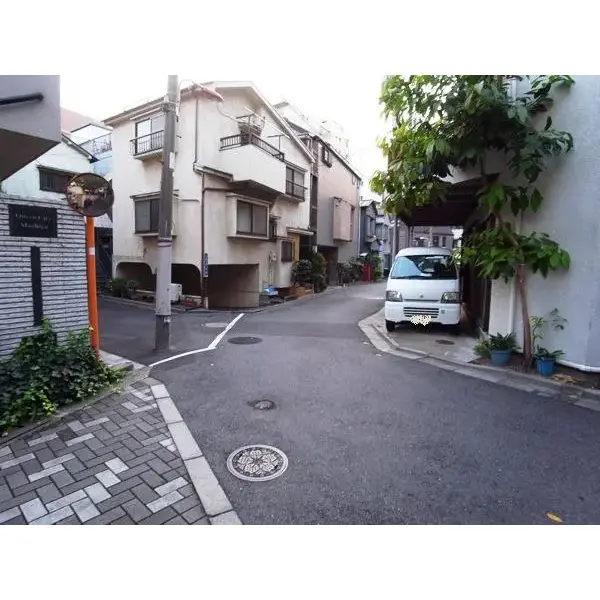 クィーンシティ町屋コアシス　クィーンシティ町屋のその他（外観、エントランス、前面の通り等）