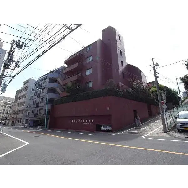 東高元代々木ペアシティの外観