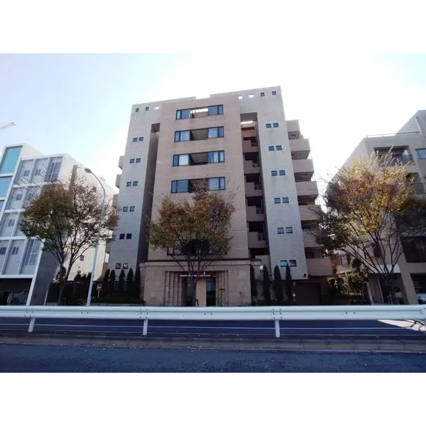 クレアトール代々木大山の外観
