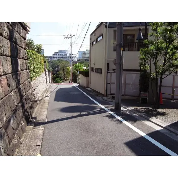 市谷逢坂ハウスのその他（外観、エントランス、前面の通り等）