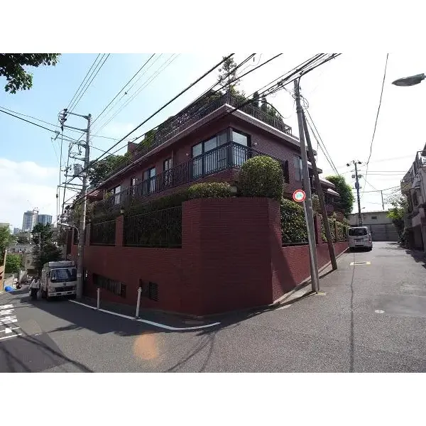 ドムス元麻布西館の外観