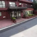 ドムス南青山のエントランス
