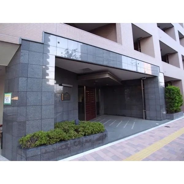 日神パレステージ西巣鴨のエントランス