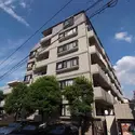 イトーピア市ヶ谷山伏町の外観