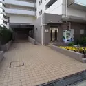 小松川グリーンタウンリバーウエストD館のエントランス
