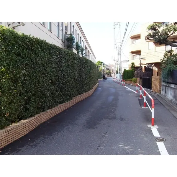 目白御留山シティハウスのエントランス