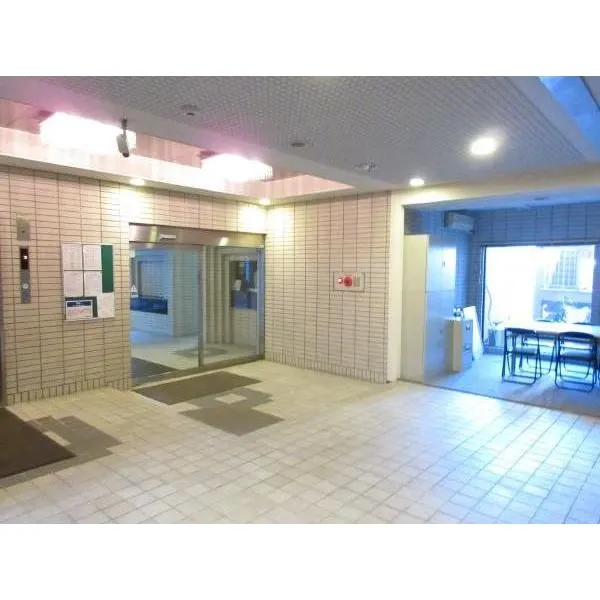 ホール