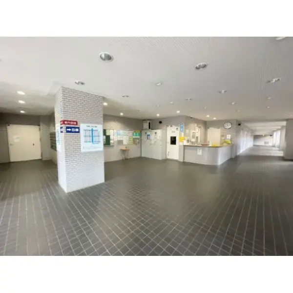 ホール