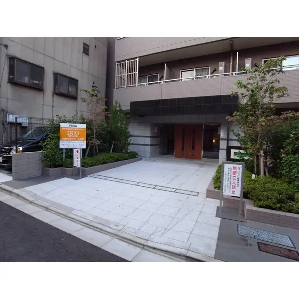 日神デュオステージ浅草のエントランス